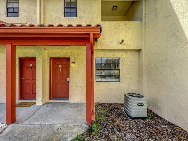 Photo - 10288 Turkey Lake Rd