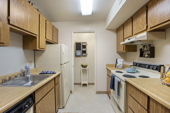 7A3A2586.jpg - Valley Oak Apartments