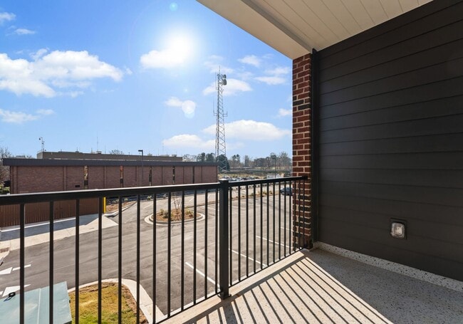 Photo - Beautiful NEW 2-Bed, 2- Bath Apartment in Rock Hill! Unidad 201