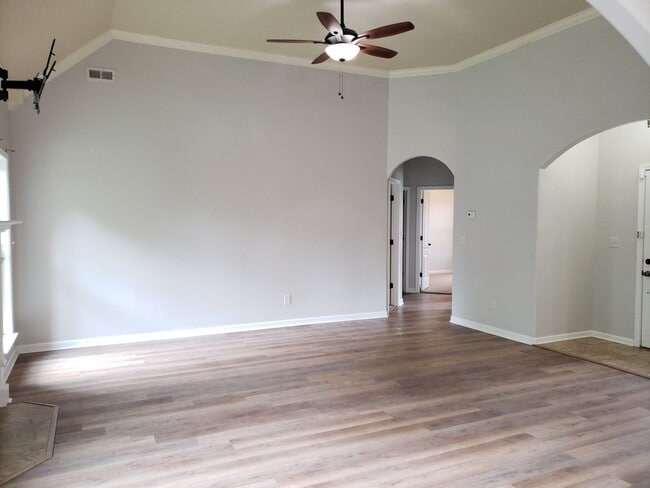 Photo - Beautiful Ranch in Fields of Northmeade! Minutes to Post!