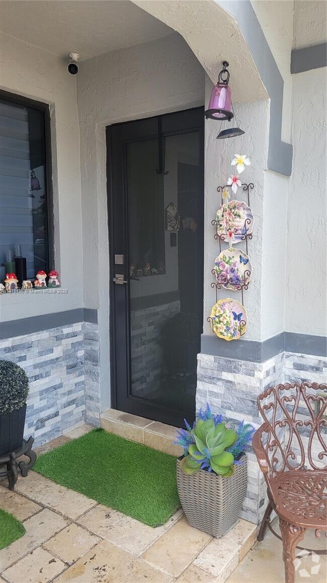 Building Photo - 17926 SW 144th Ct Rental