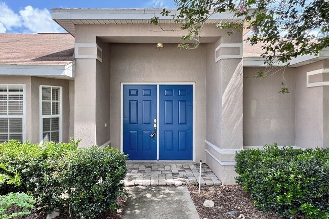 Photo - 332 Cloverdale Rd