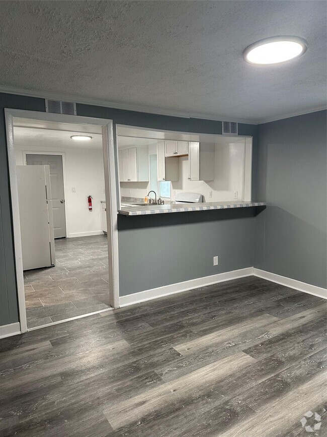 Building Photo - 72 Benson St Unit 3 Rental