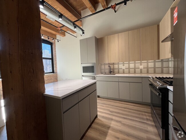 Building Photo - 151 W Ohio St Rental