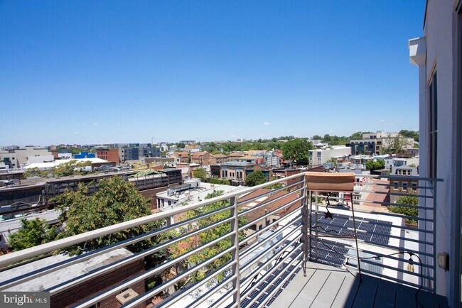 Photo - 1350 Maryland Ave NE Unit PENTHOUSE 516