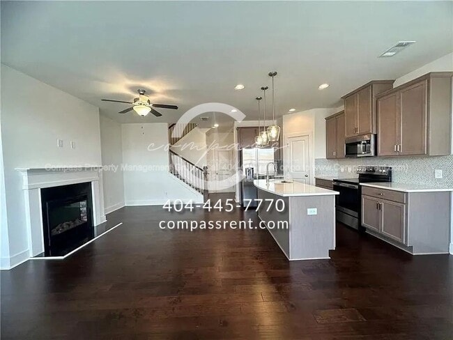 Photo - 77 Auburn Wds Dr