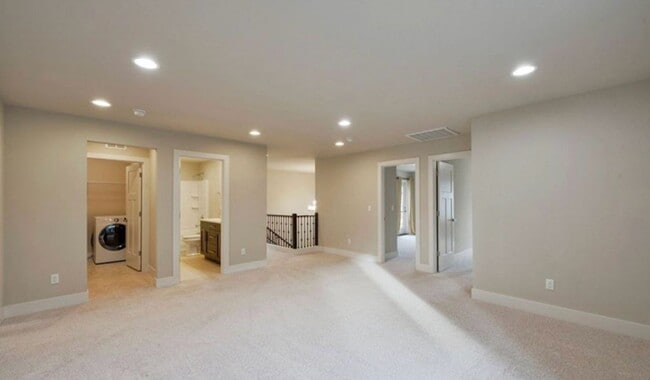Photo - Upscale Bothell home in quiet Neighborhood!