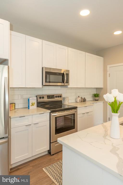 Photo - 2220 Master St Unit 1