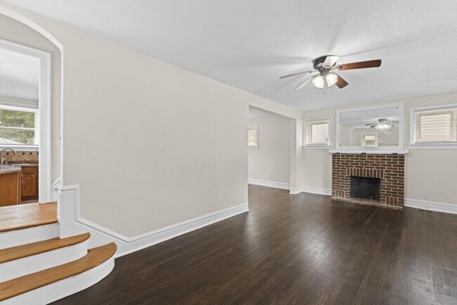 Photo - 7241 St Andrews Pl