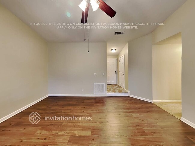 Photo - 3377 Tia Trace NW