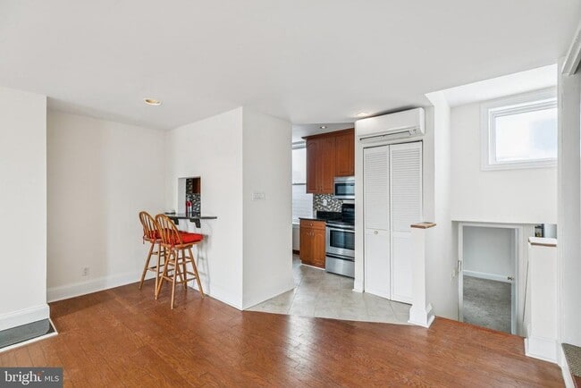 Photo - 1703 Wallace St Unit 301