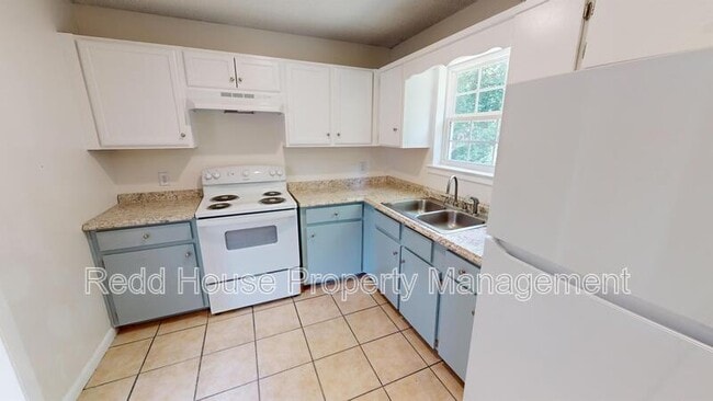 Photo - 903 W Adams St