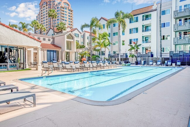 Building Photo - Veranda La Jolla Rental