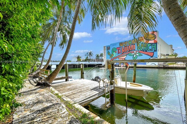 Building Photo - 4035 Meridian Ave Unit 206