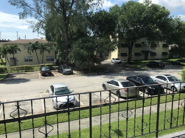 Photo - 17150 Building Unit 3
