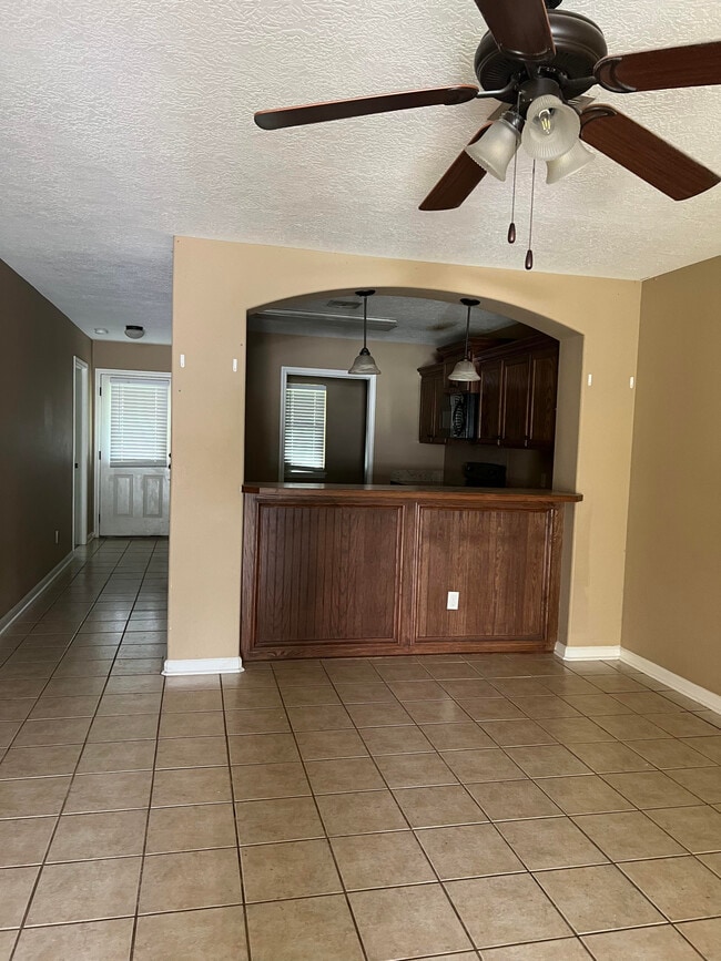 Photo - 3815 Janet Ln