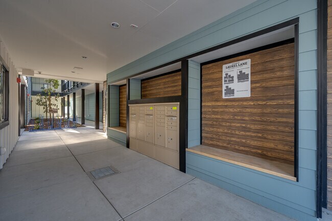 Photo - Laurel Lane Apartments