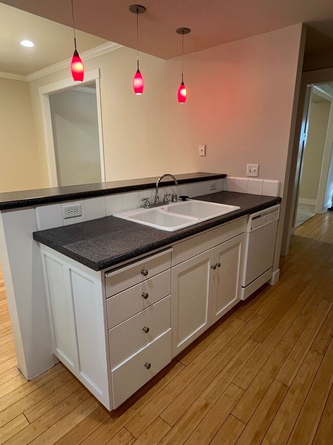 Photo - 2477 Switzerland Ln