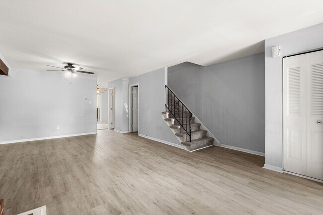 Photo - 1705 Walnut Ridge Est