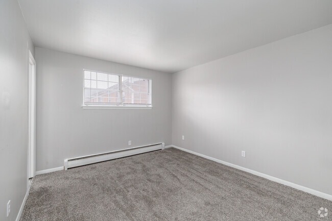 Seed - 2BR, 1.5BA - 1,000SF - Primary Bedroom