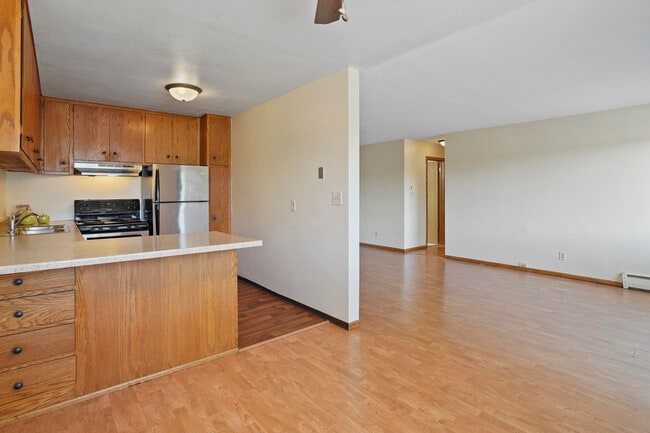 Photo - Imperial Heights Apartments