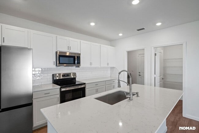 Photo - 996 Bent Creek Dr