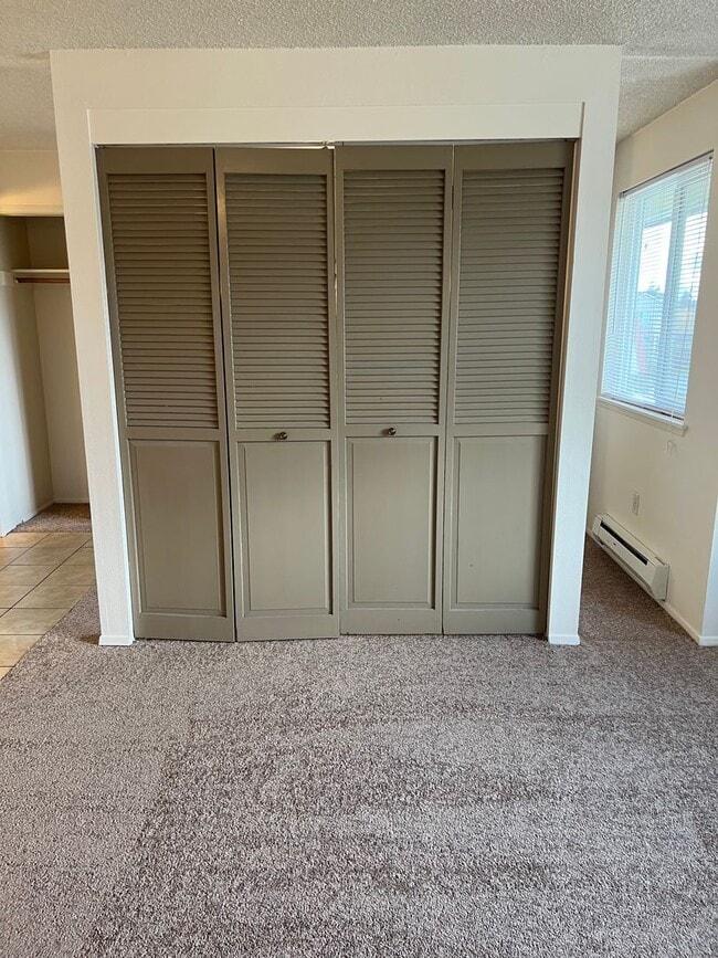 Photo - 711 N Deskins St Unidad #04