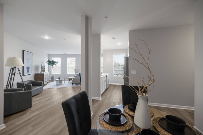 Photo - Harbor Pointe