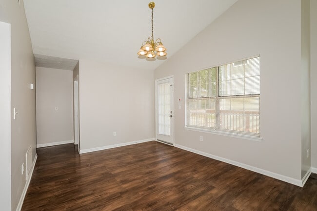 Photo - Beautiful 3-Bedroom Home with 2-Car Garage