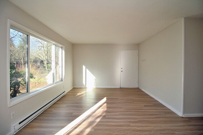 Photo - 8834 SE 9th Ave Unidad 8836