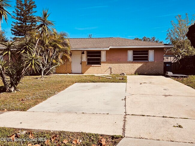 Building Photo - 739 Lunar Lake Cir
