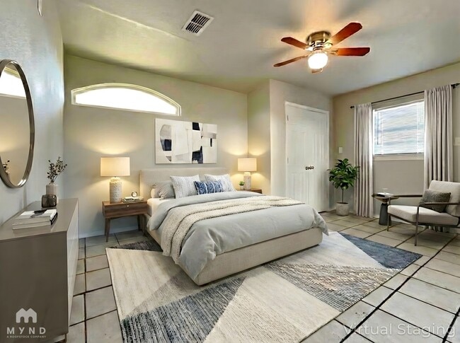 Photo - 3309 E 14th St