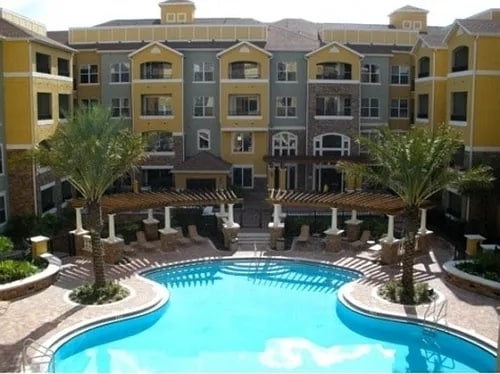Building Photo - 8539 Gate Pky W Unit 437
