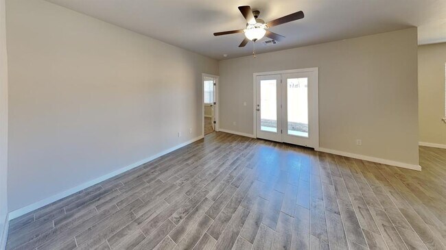 Photo - 12424 NONE BLUFORD Ln