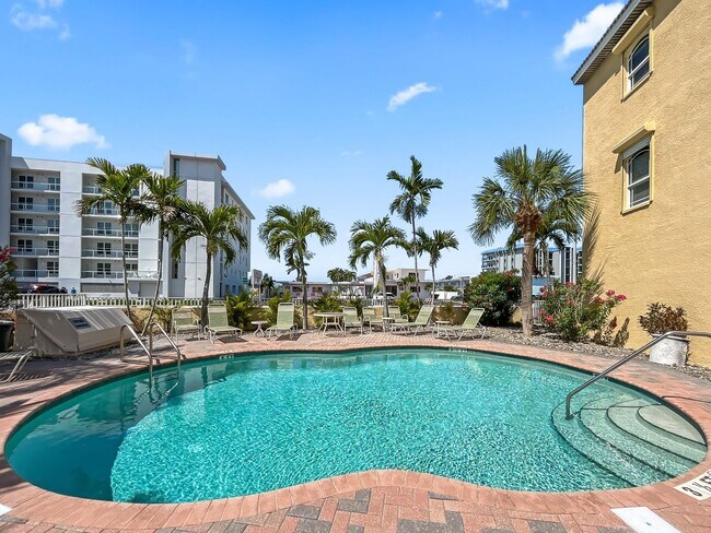 Photo - Stunning 3-Story Beach Townhome – Steps from the Gulf! 3bed|3bath