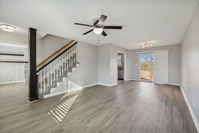 Photo - 342 Brook Mead Dr