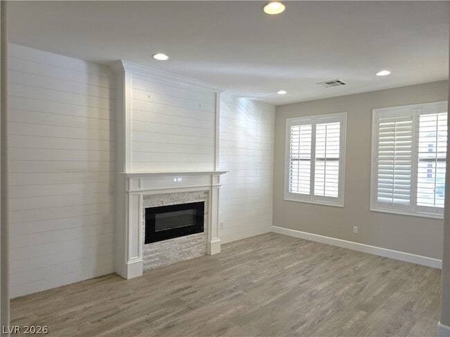 Photo - 927 Via Canale Dr