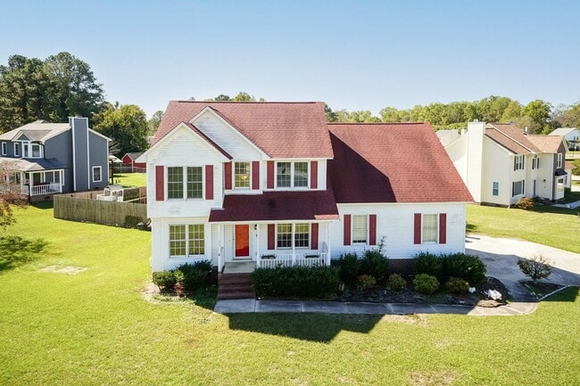 Photo - Large Three Bedroom Home!