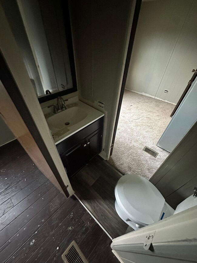 Photo - 121 Jordan Rd