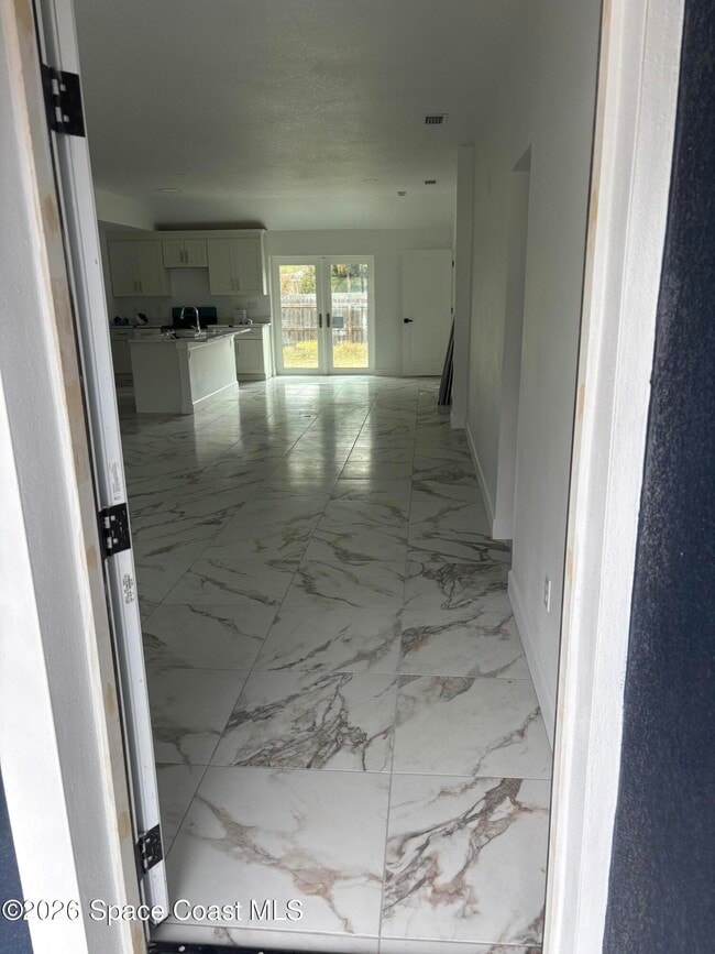 Photo - 1109 Martha Lee Ave