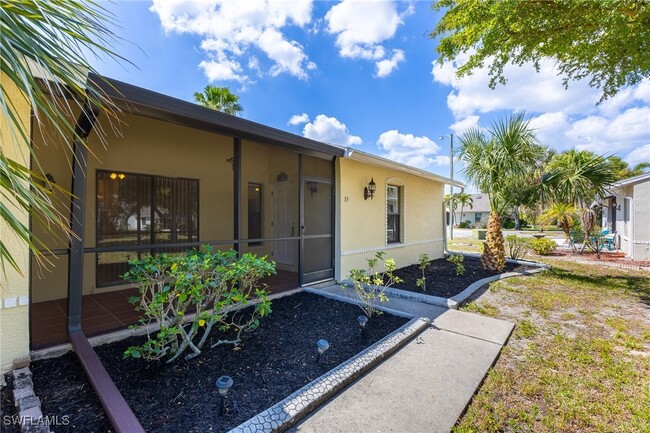 Photo - 1417 SW 51st Ln Condo Unit 33