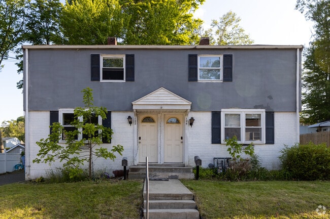 Building Photo - 124 Pennsylvania Ave Rental