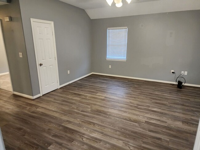 Building Photo - 3114 Molly Dr Rental