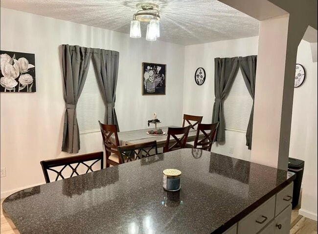 Photo - 312 Rosedale Ave