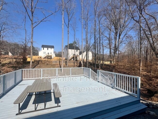 Photo - 222 Oakdale Ave