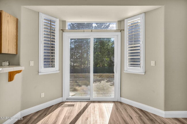 Photo - 6490 Brookview Cir
