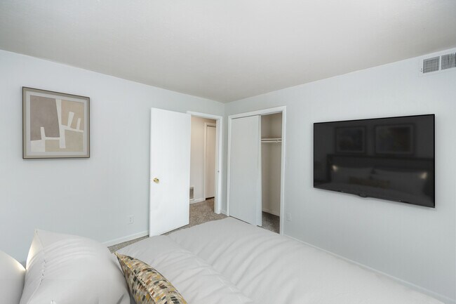 Apartments @ Marten Court