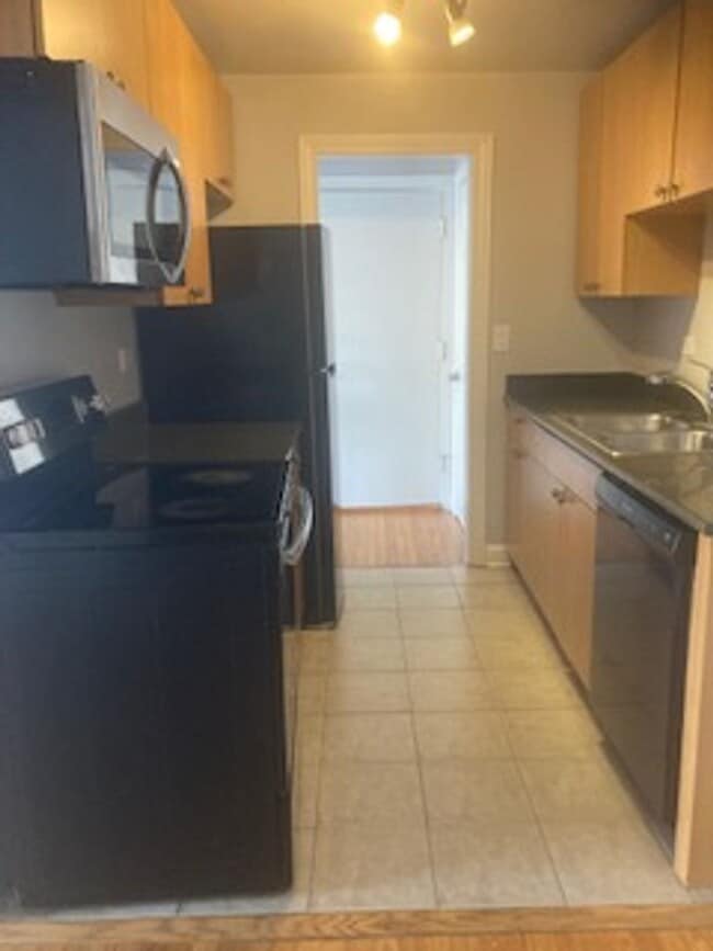 Photo - Richmond Apartments LLC Unidad 102 W