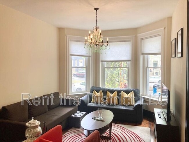 Photo - 37 Rhode Island Ave NW