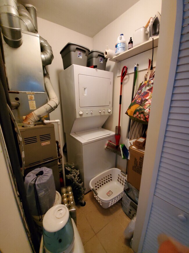 Photo - 6812 N Wayne Ave Unit 2B